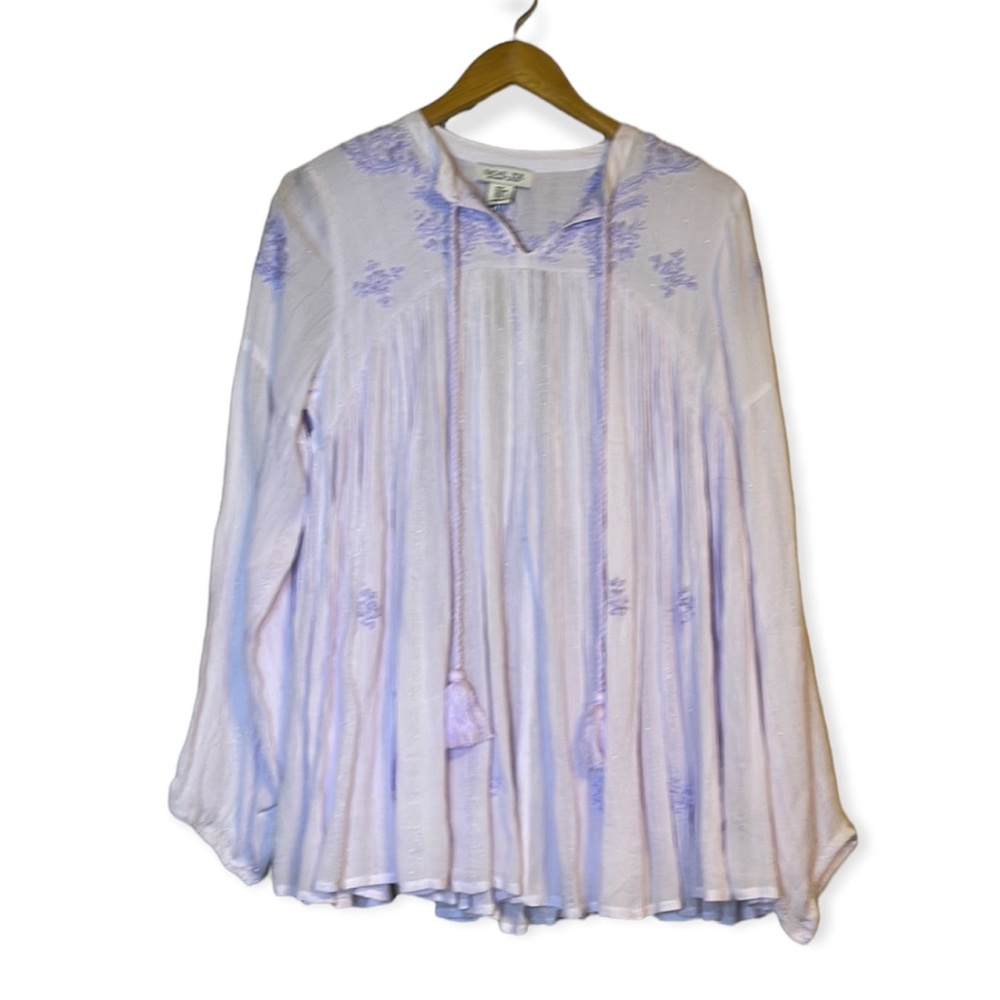 Rachel Zoe Lavender Blouse Tunic Smocked Folds SZ Large Flowing Embroidery EXC